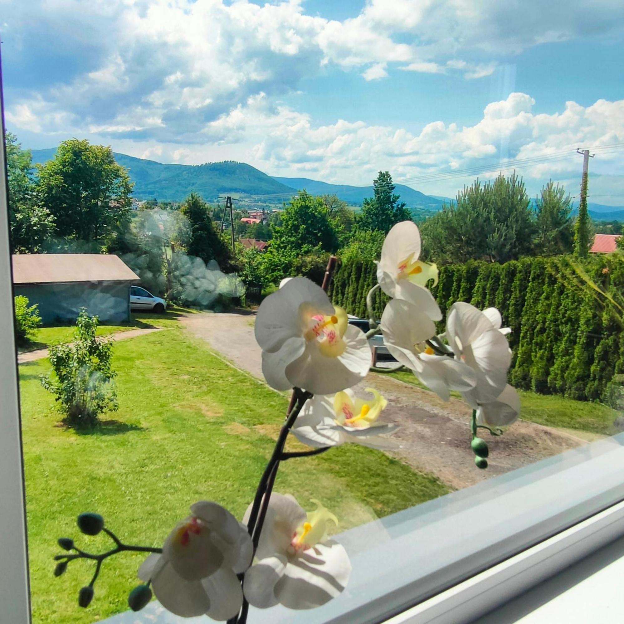 Dom Na Gorce - Apartamenty W Beskidach Gorki Wielkie Zimmer foto